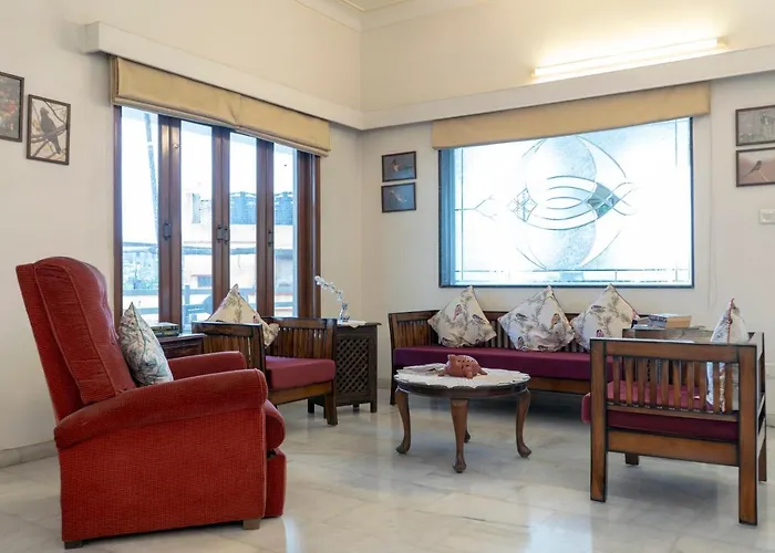 Giri Homestay By Vista Rooms Jaipur